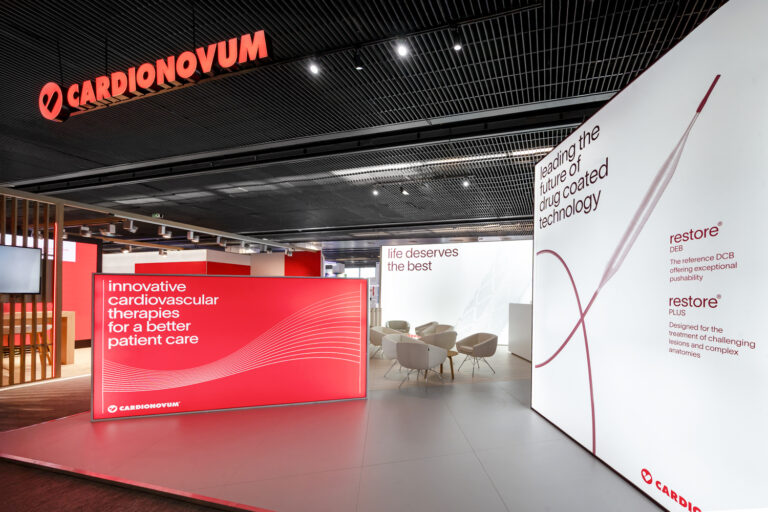 photo architecture événementielle aménagement de salon professionnel 04