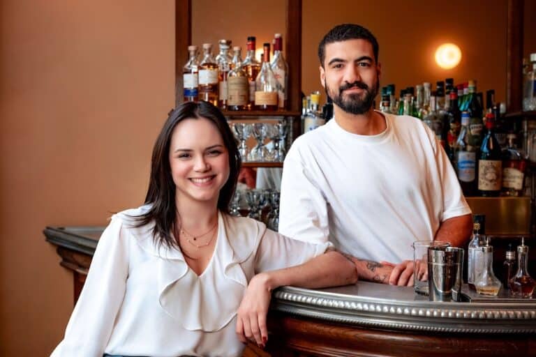 vidéaste bar restaurant Paris